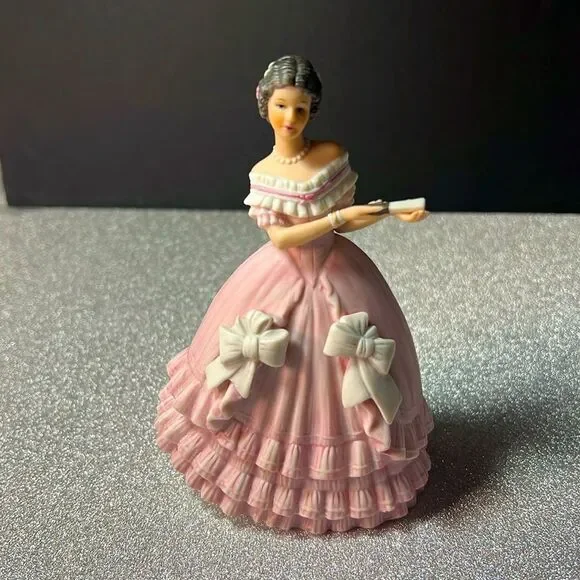 The Great Fashions of History CAROLINE Victorian Period by Lenox. KK326 - Picture 1 of 6